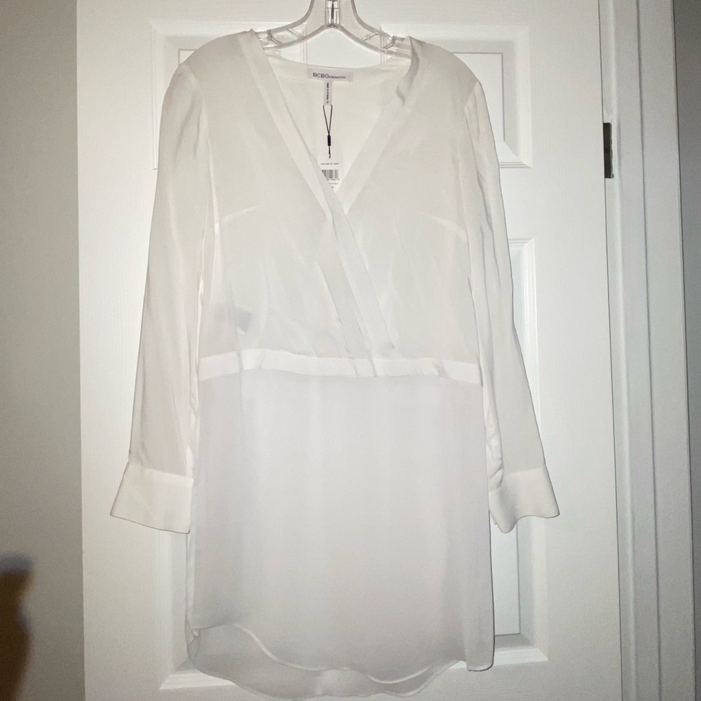 BCBG long sleeve white blouse